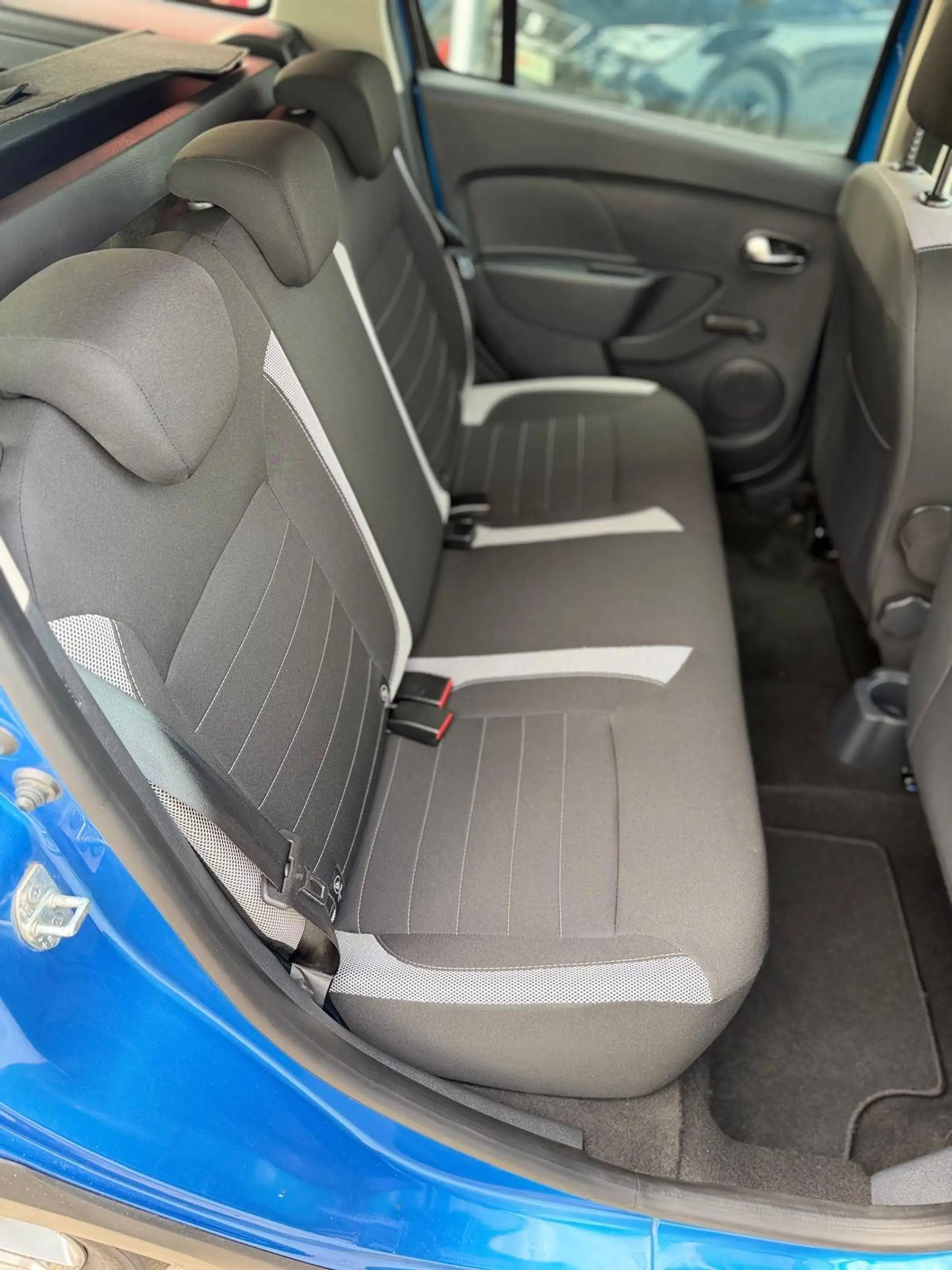 Dacia Logan Stepway — photo 17