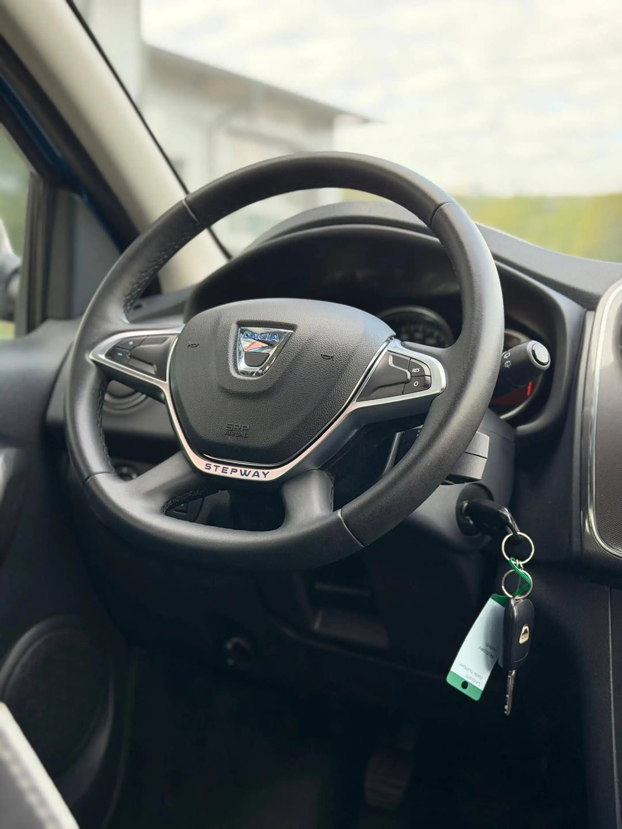 Dacia Logan Stepway — photo 20