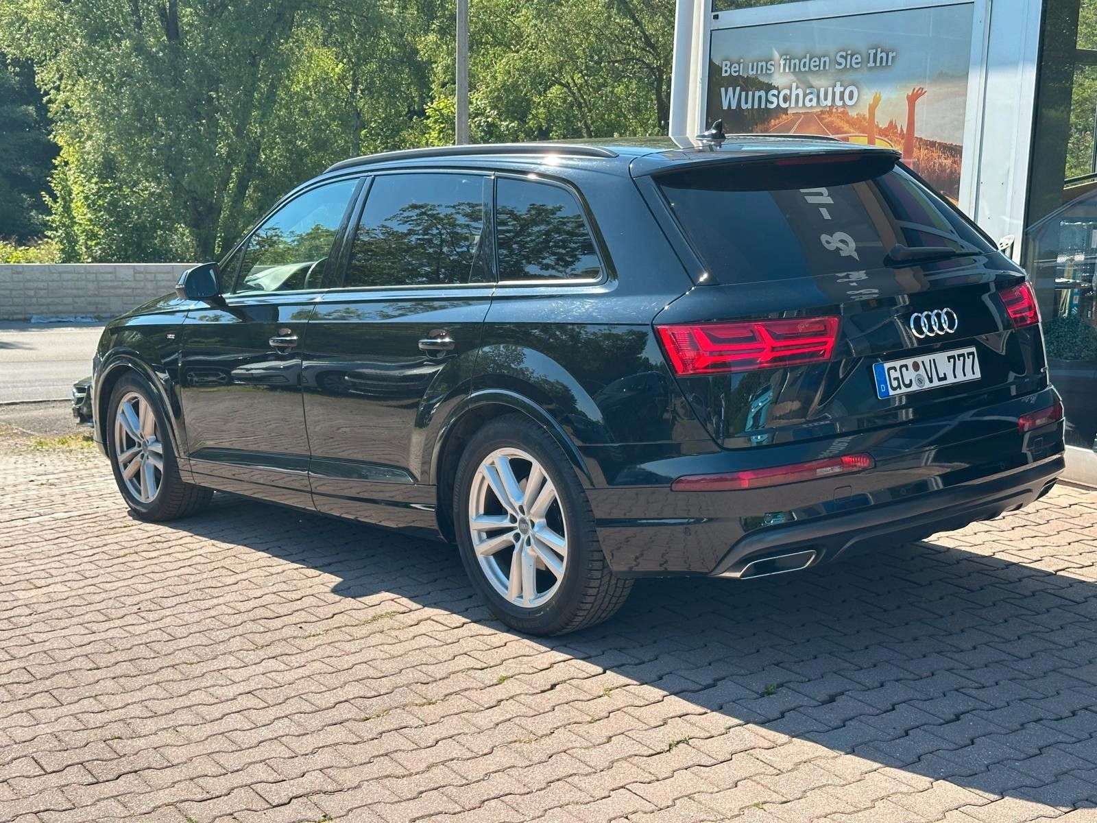 Second hand Audi Q7 3.0