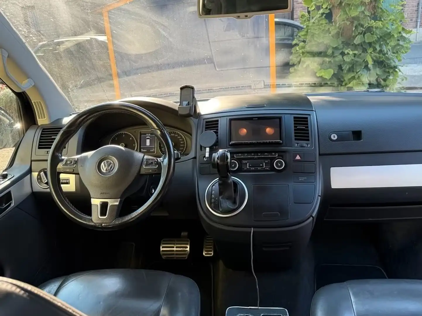 Volkswagen T5 Multivan Camper Schwarz - 2