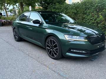 Superb 2,0 TDI 4x4 Style DSG Style