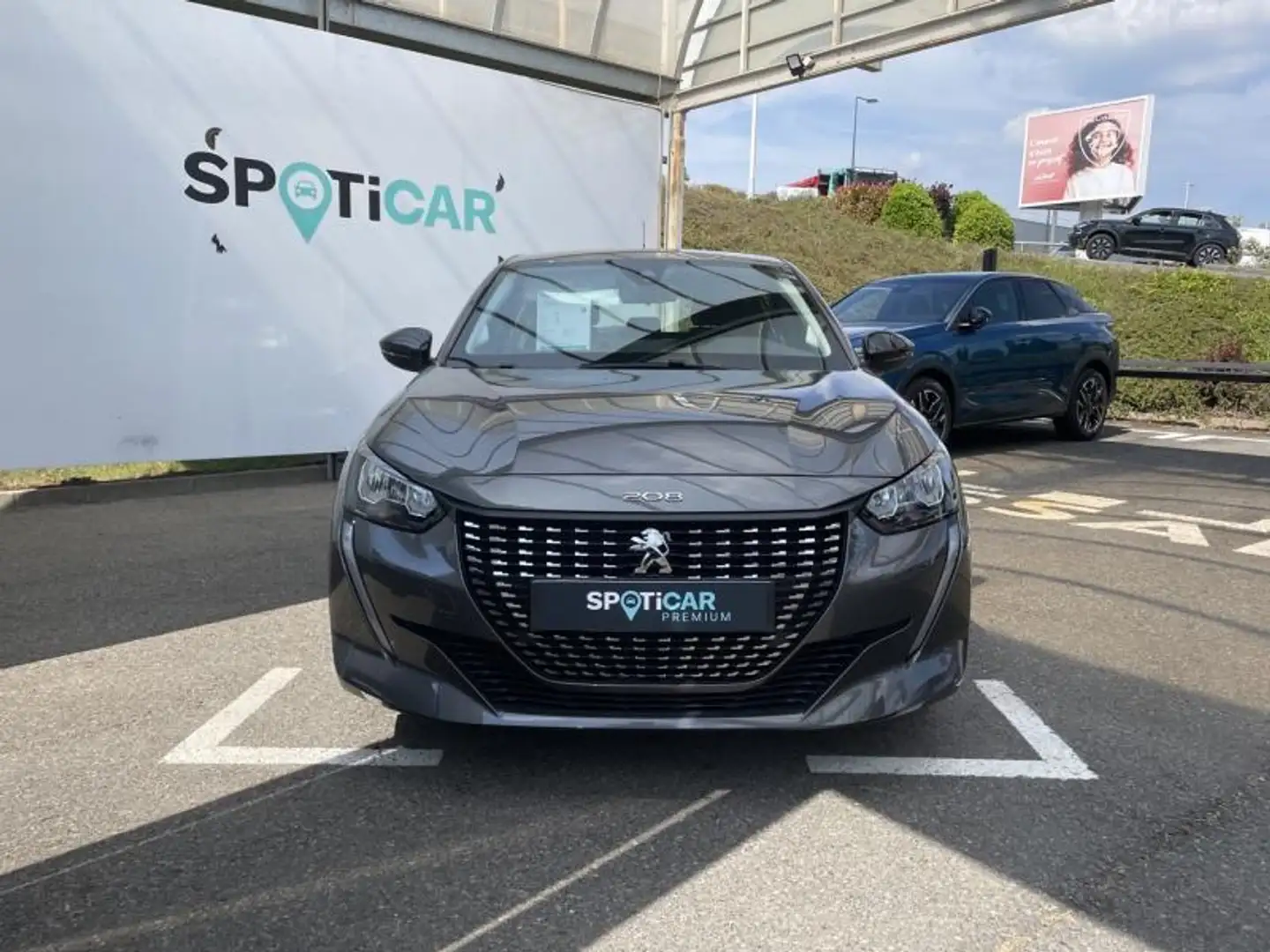 Peugeot 208 1.2 PureTech 75ch S\u0026S Active Pack Grijs - 2