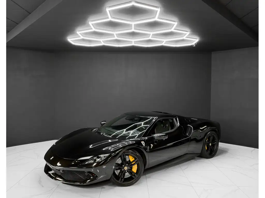 Ferrari 296 GTB 2022 из Европы — купить под ключ
