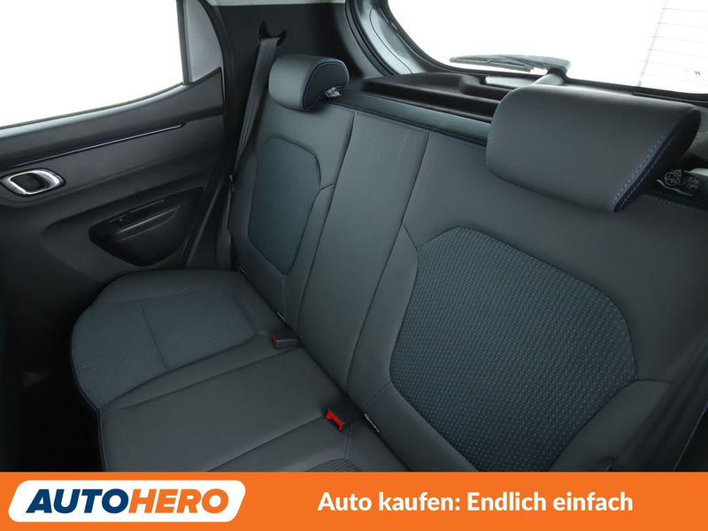 Dacia Spring electric drive 33 kW Comfort Plus Aut.*NAVI*PDC* — photo 14