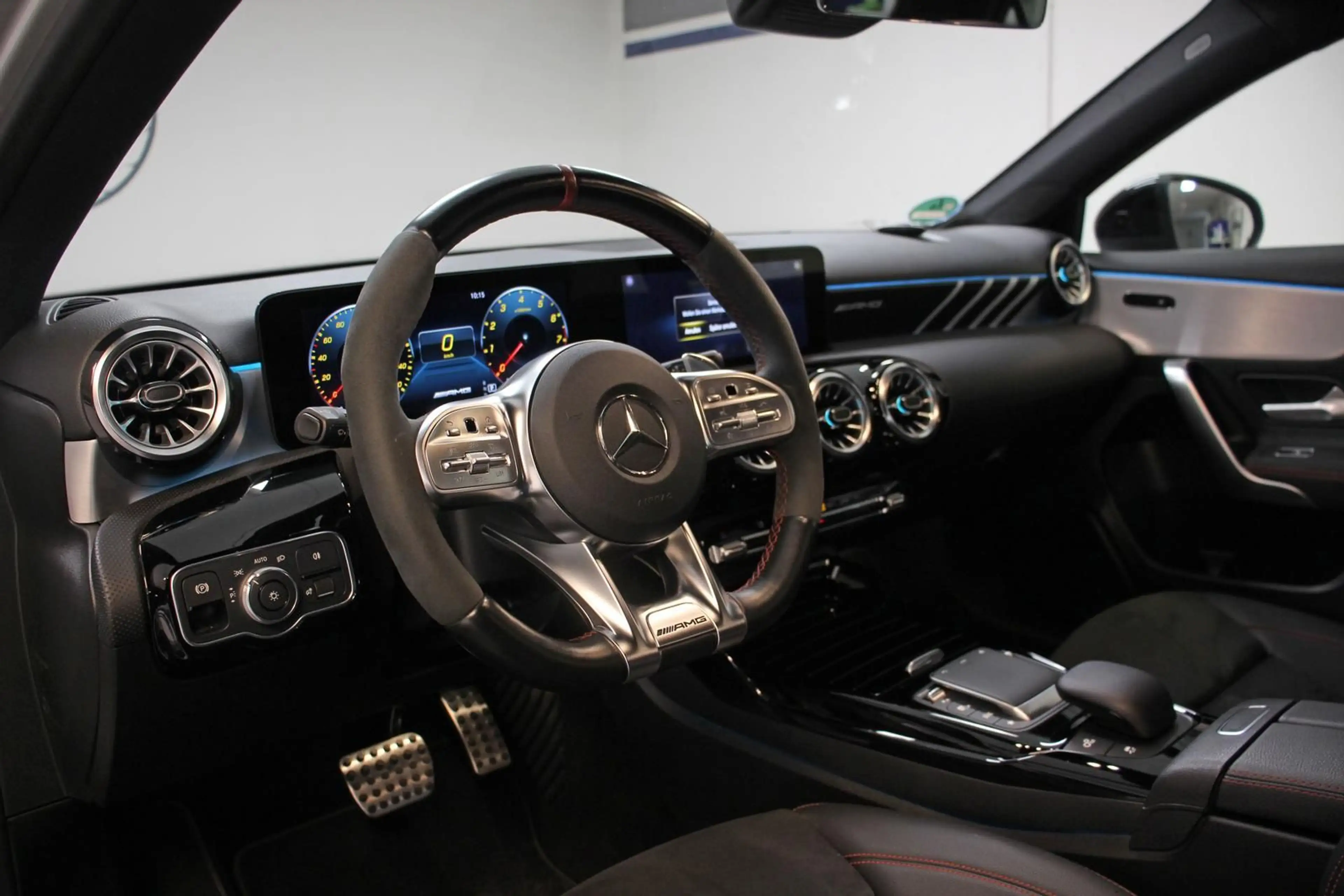 Mercedes-Benz A 35 AMG LIM. 4M. *KAMERA*NAVI*AERODY*NIGHT*DAB* — photo 8