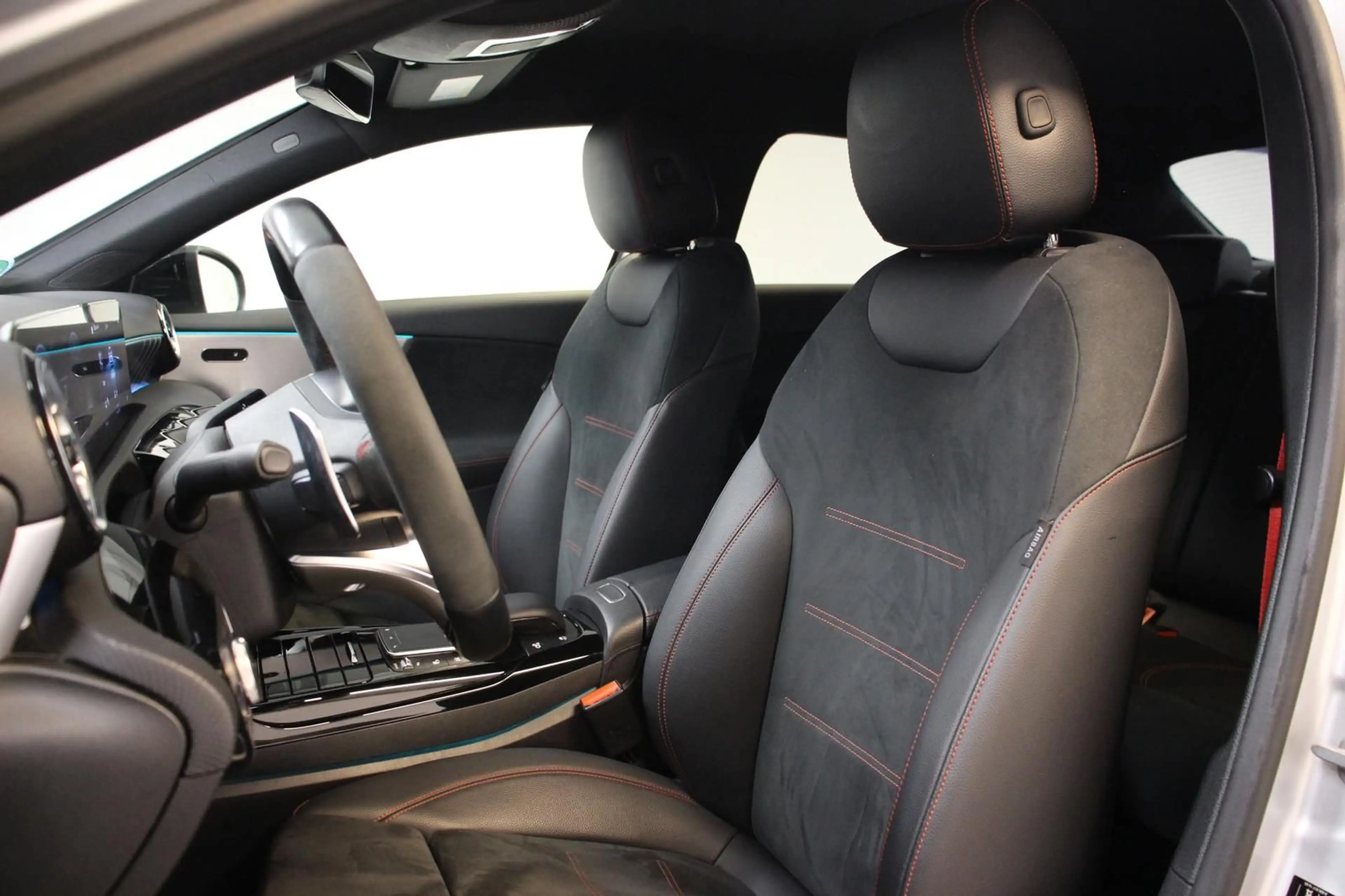 Mercedes-Benz A 35 AMG LIM. 4M. *KAMERA*NAVI*AERODY*NIGHT*DAB* — photo 10