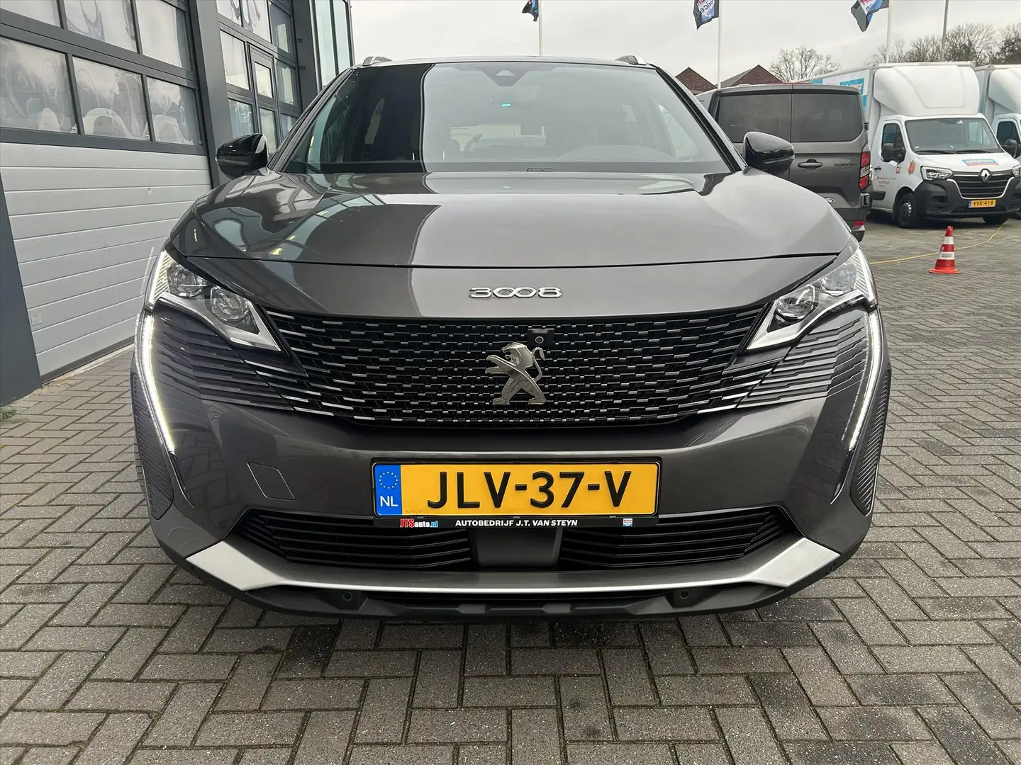 Peugeot 3008 PHEV 225pk GT, Carplay, Pano, Camera, Stoelverwarm Grijs - 2
