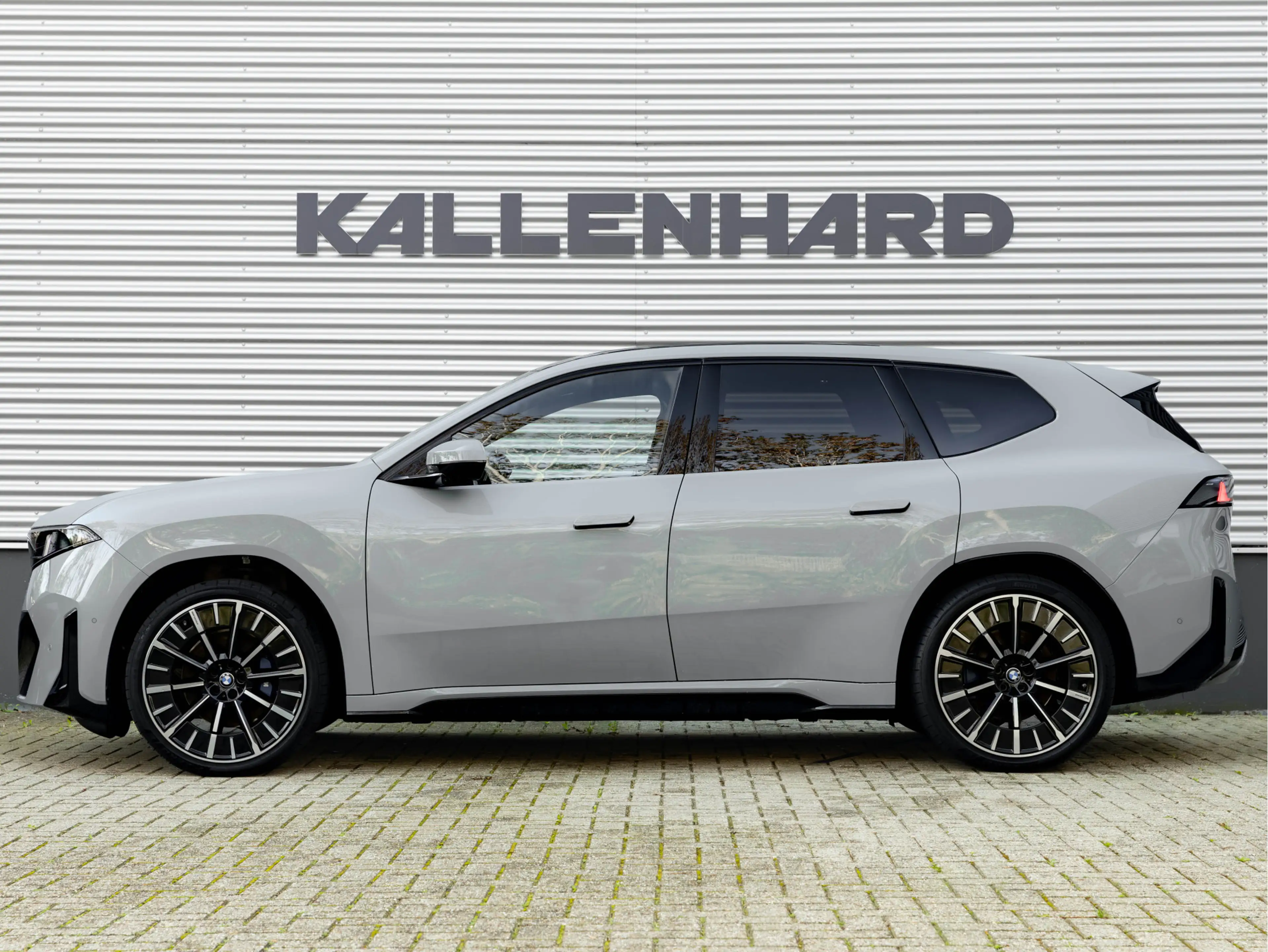 BMW iX3 50 xDrive - M-Sport - Pano - Highway Assistant - I — photo 7