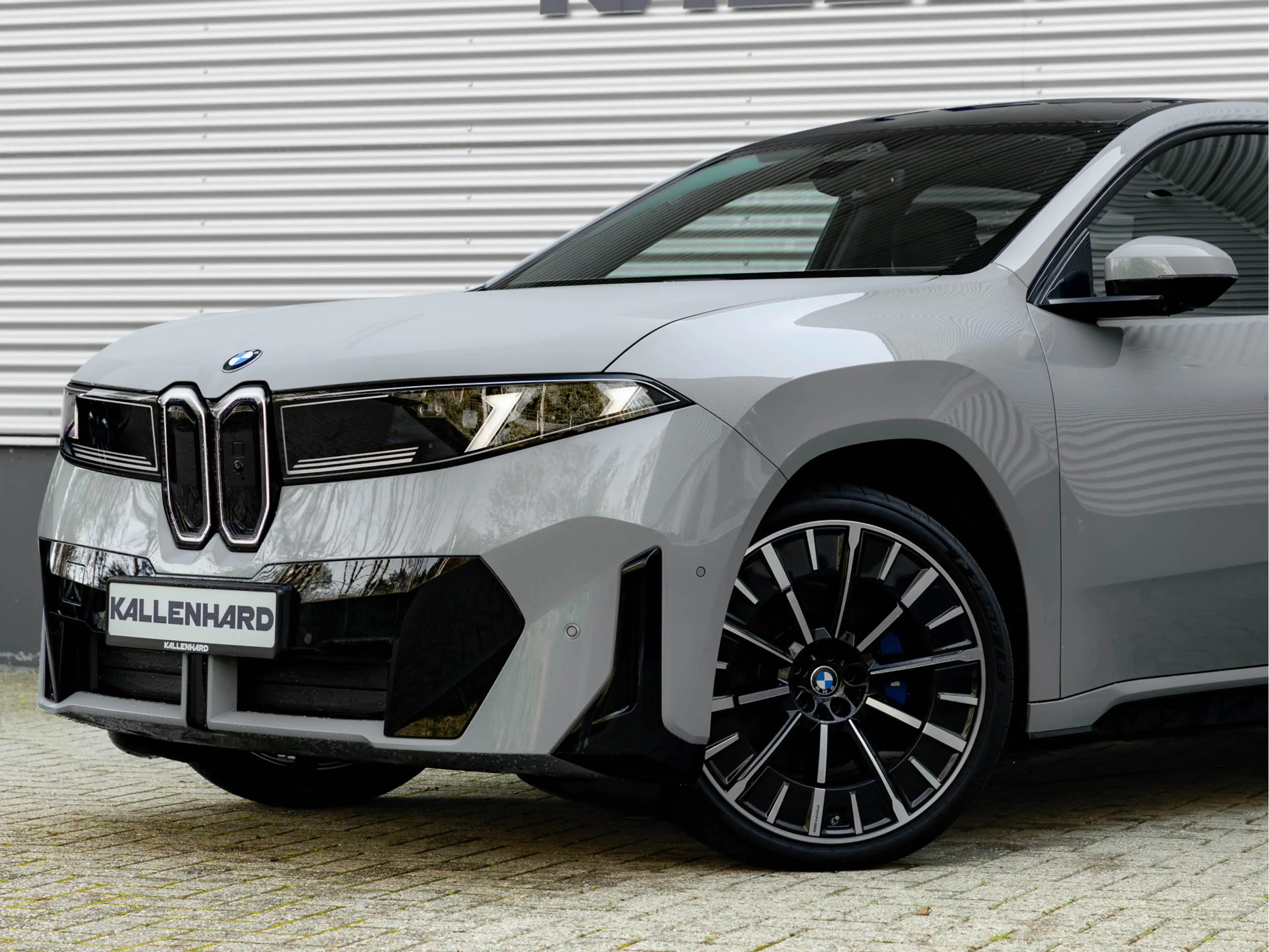 BMW iX3 50 xDrive - M-Sport - Pano - Highway Assistant - I — photo 8