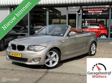 1-serie Cabrio 118i High Executive BRUIN LEDER AUT
