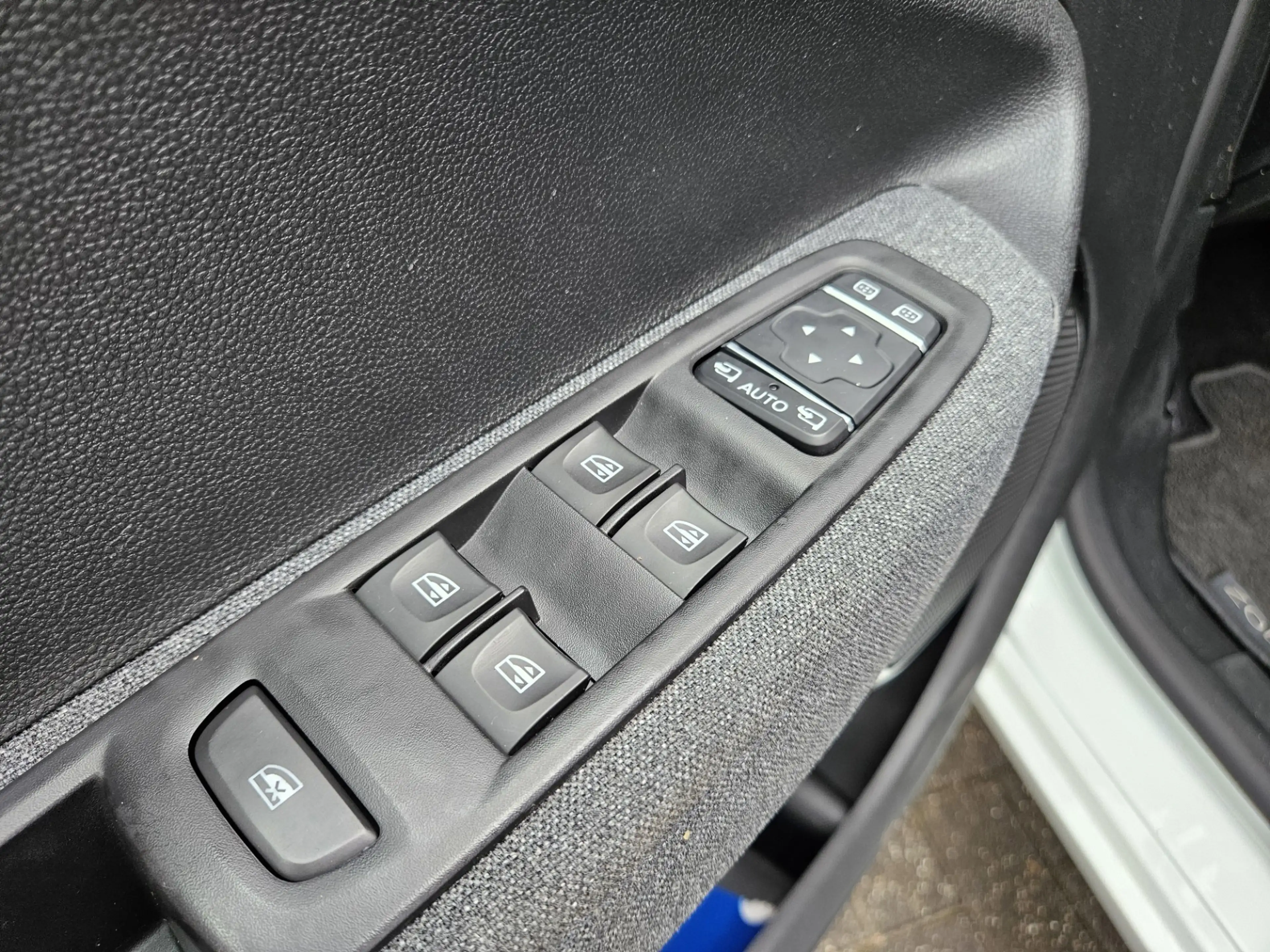 Renault ZOE R135 Intens 52 kWh Koopaccu! SOH 94%! LED! Camera! — photo 12