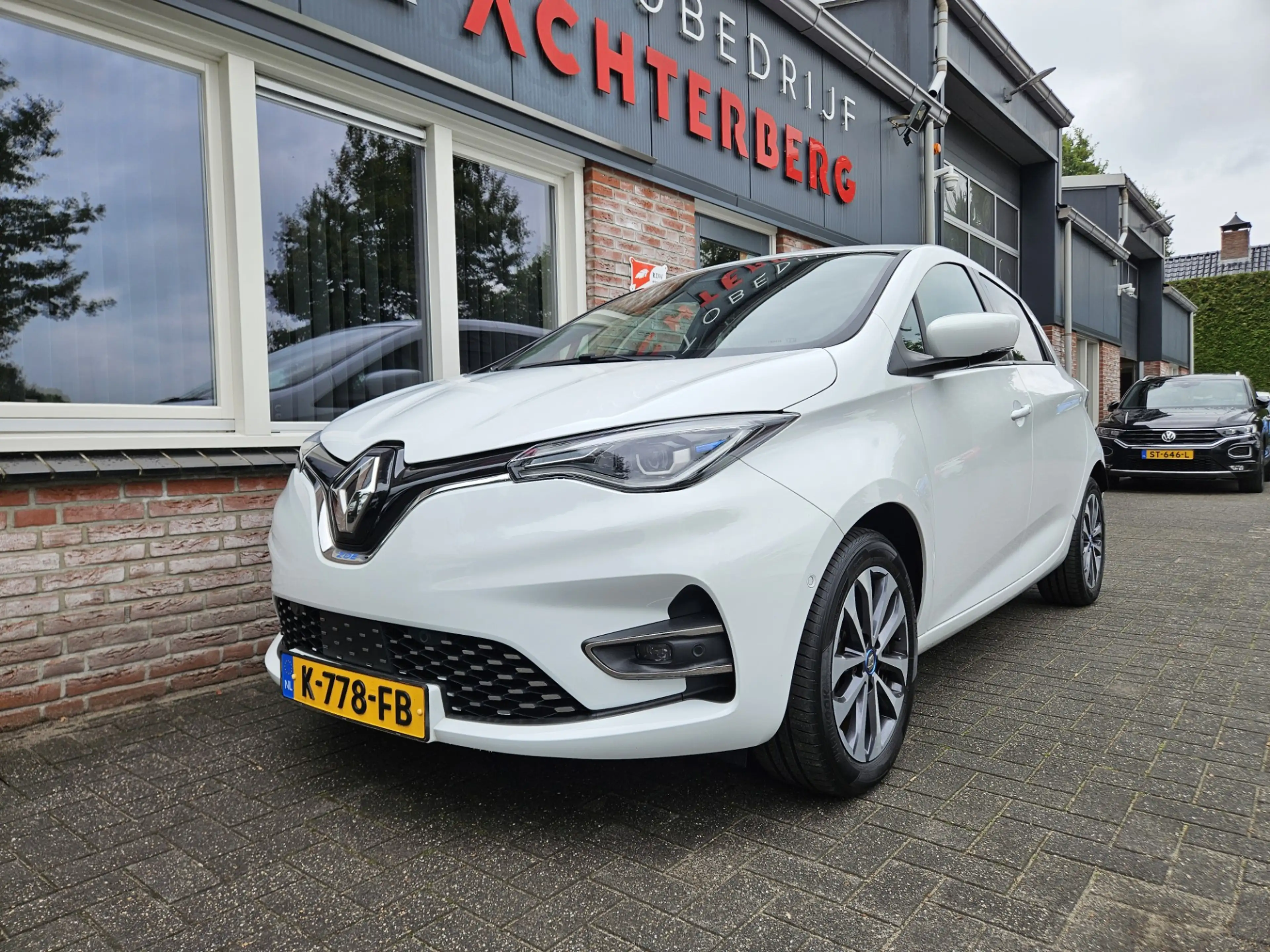 Renault ZOE R135 Intens 52 kWh Koopaccu! SOH 94%! LED! Camera! — photo 5