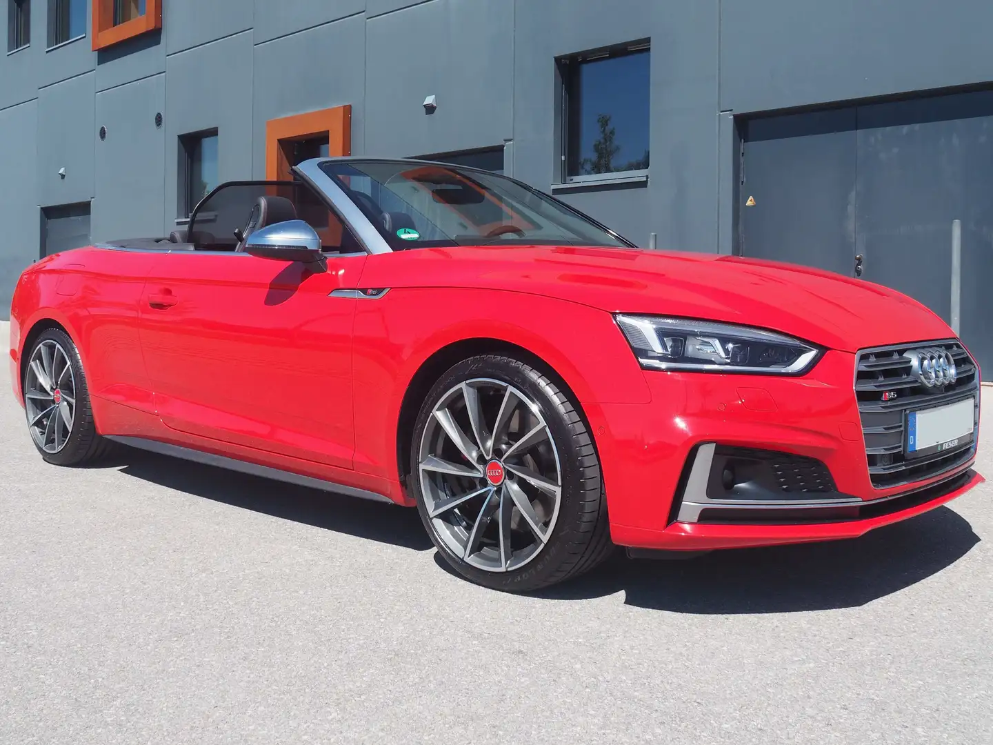 Audi S5 S5 Cabriolet 3.0 TFSI quattro tiptronic Exclusive Rouge - 2