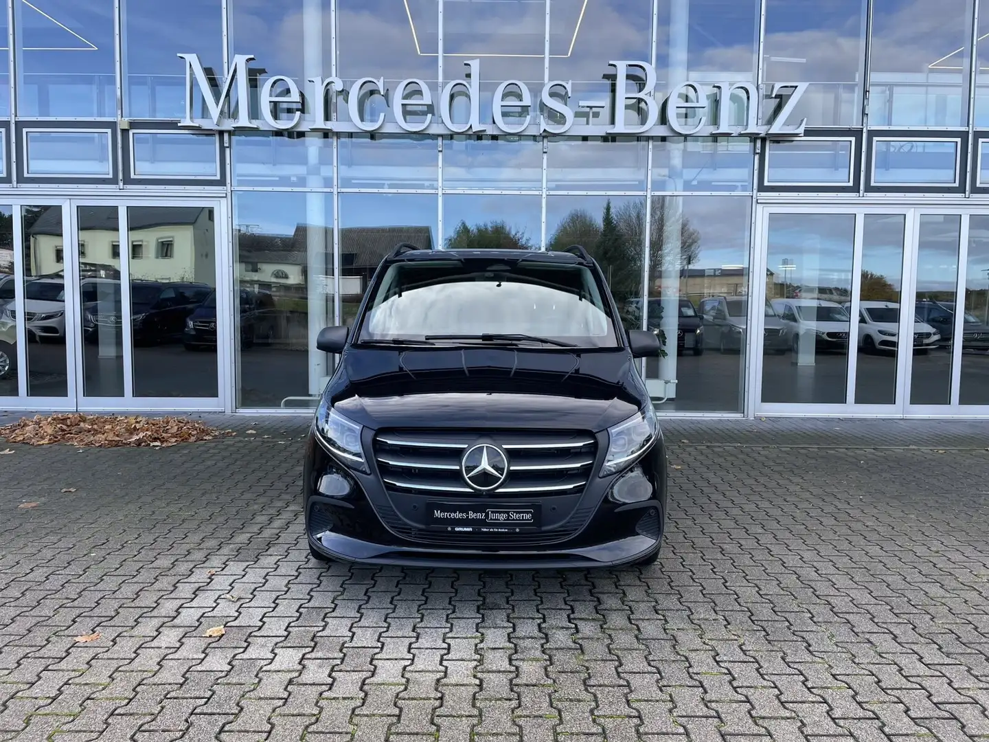 Mercedes-Benz Vito Vito 119 CDI Tourer SELECT L STANDHZ+AHZ+LED+360 Noir - 2