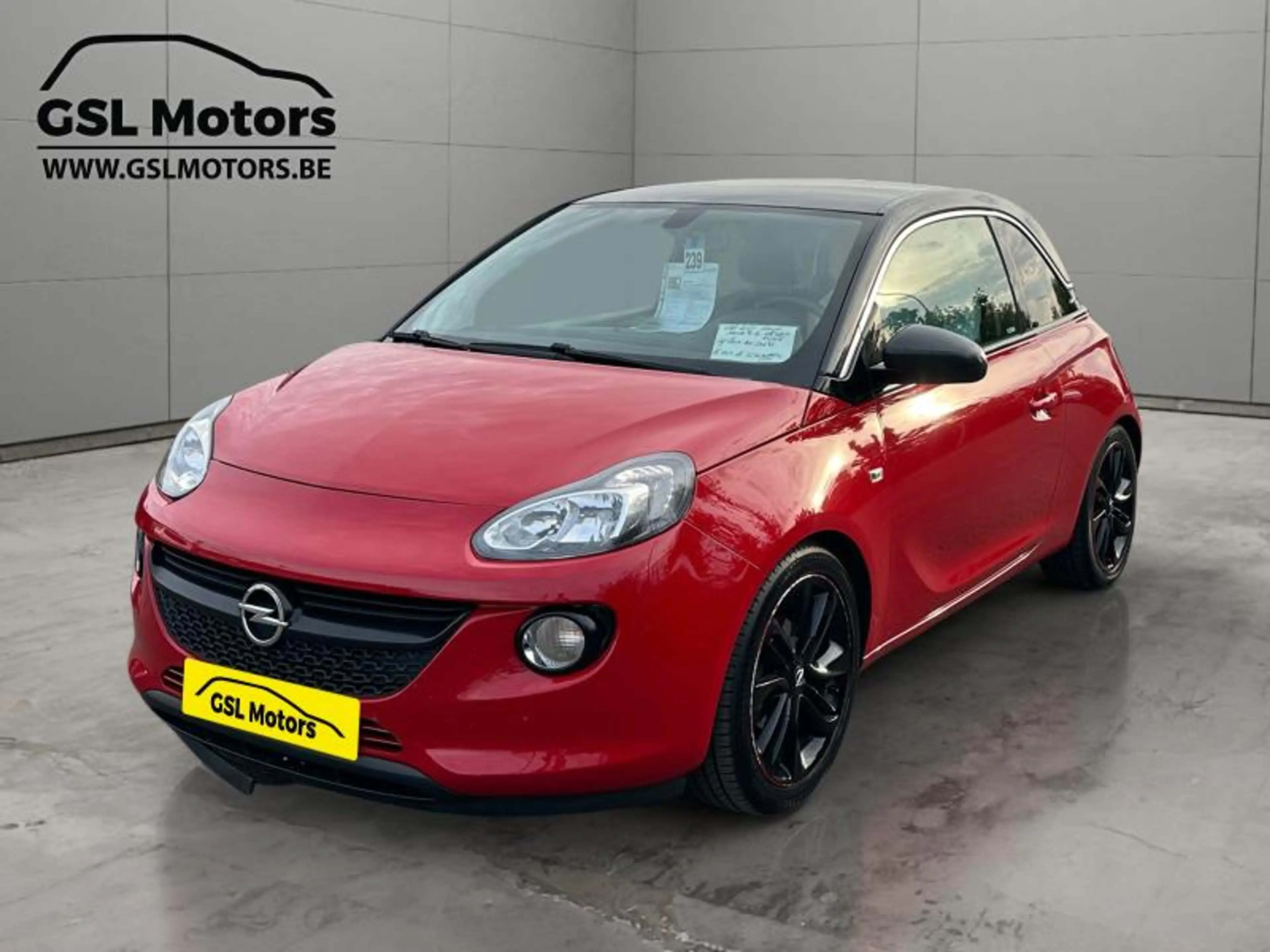 Opel Adam 1.0 90cv rouge 04/16 Airco Capteurs Bluetooth