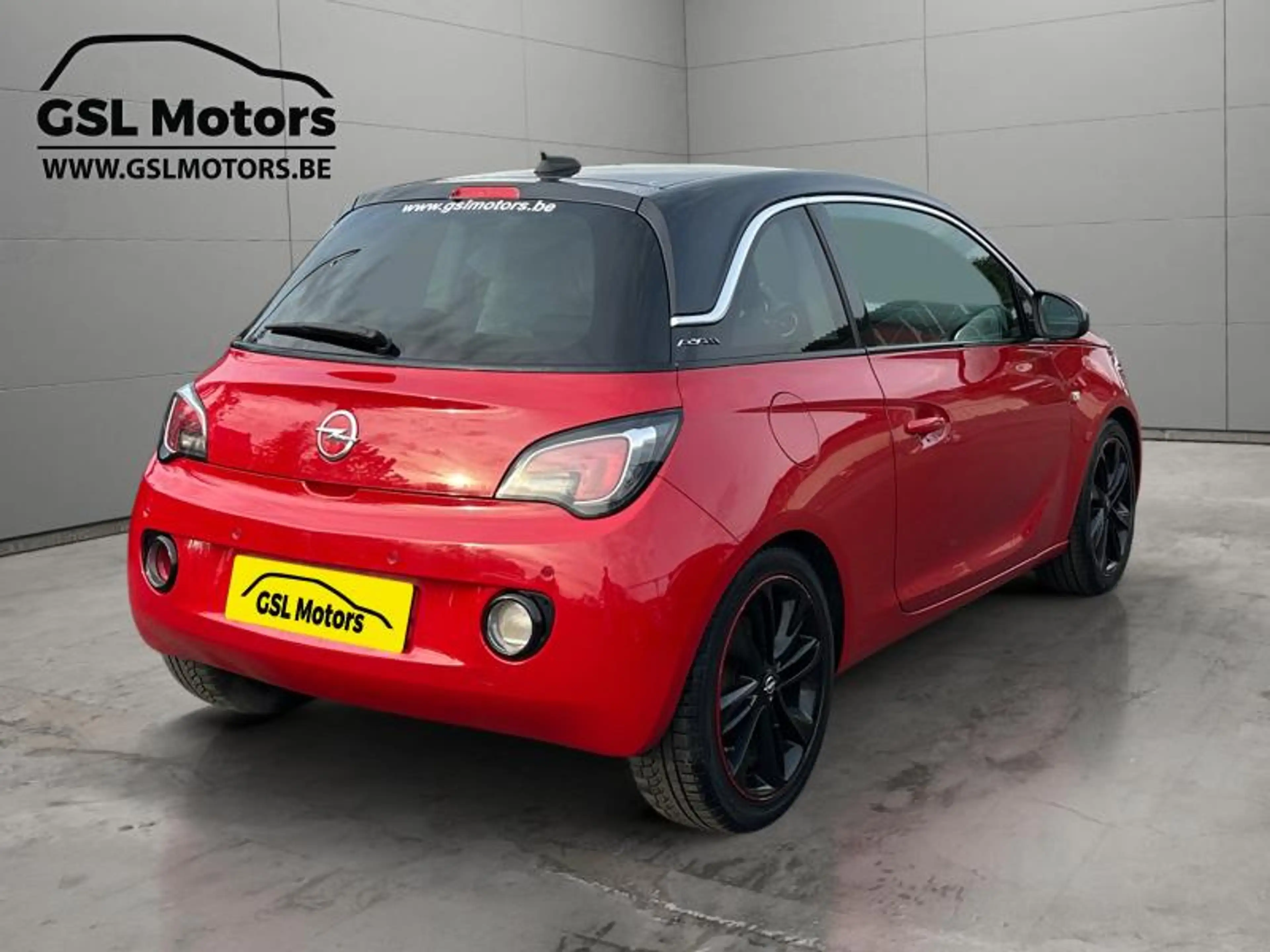 Opel Adam 1.0 90cv rouge 04/16 Airco Capteurs Bluetooth — photo 4