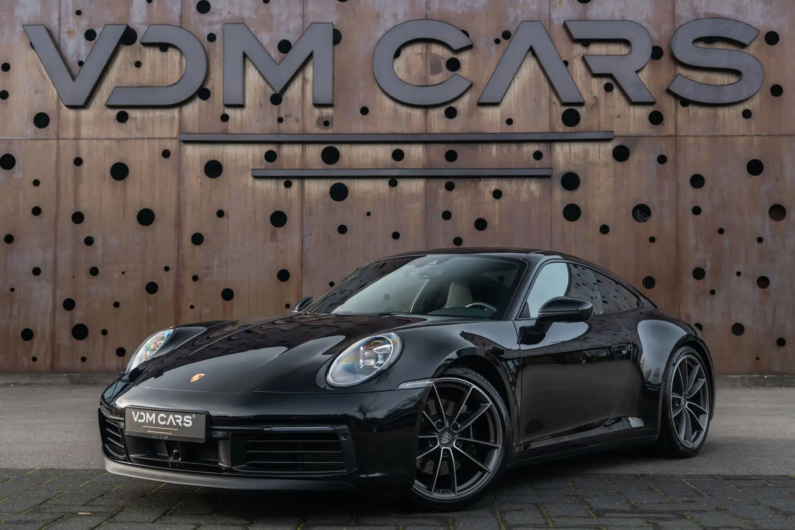 Porsche 992 3.0 Carrera 4S | Carbon | Memory | Surround View | Schwarz - 1