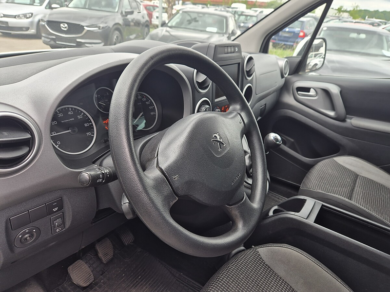 Peugeot Partner Tepee Outdoor 1,6 HDi 120 S&S — photo 9