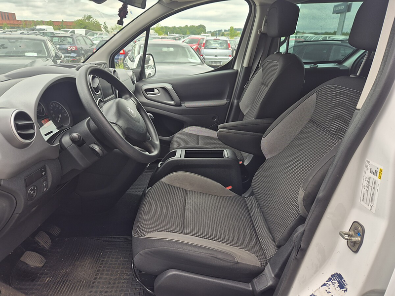 Peugeot Partner Tepee Outdoor 1,6 HDi 120 S&S — photo 8