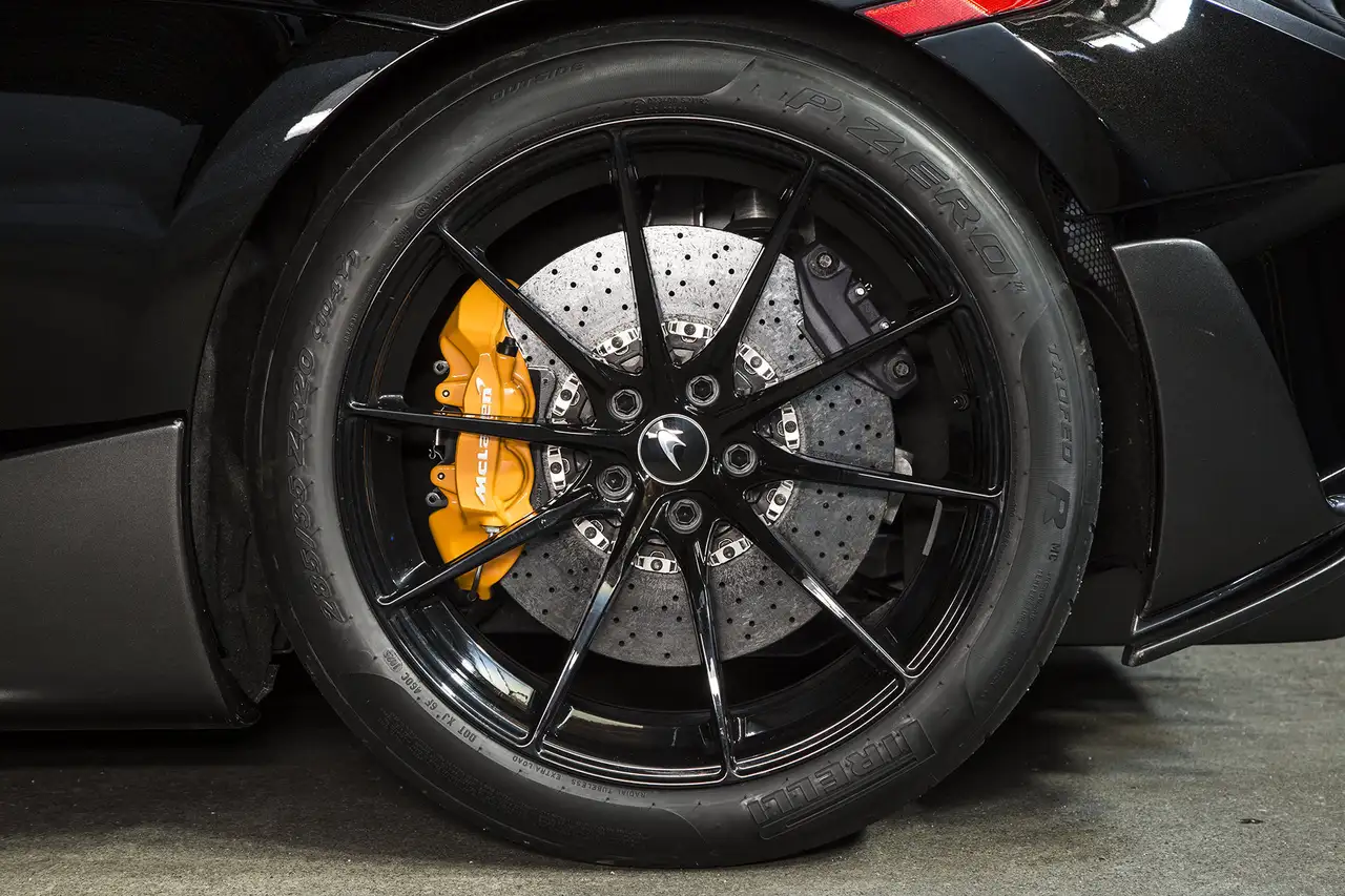 McLaren 600LT fotografie McLaren 600LT