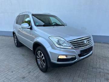 Rexton W Sapphire 4WD