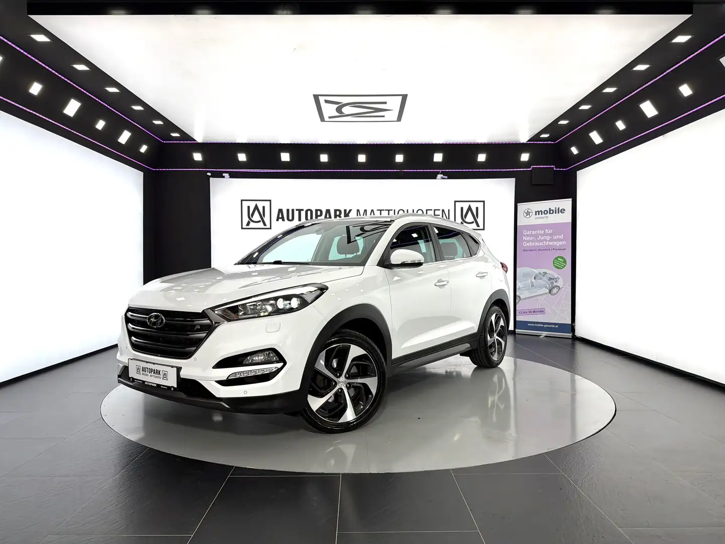 Hyundai TUCSON 2.0 CRDi Style *1.BESITZ*KAMERA*AHK* Weiß - 1
