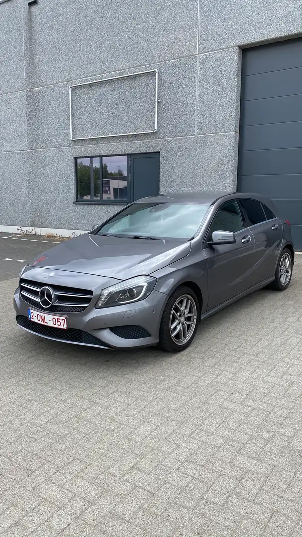 Mercedes-Benz A 180 A180 Grijs - 2