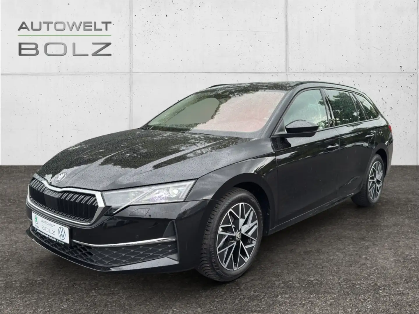 Skoda Octavia Combi 2.0 TDI Selection Navi DigiCock LED Kamera b Schwarz - 1