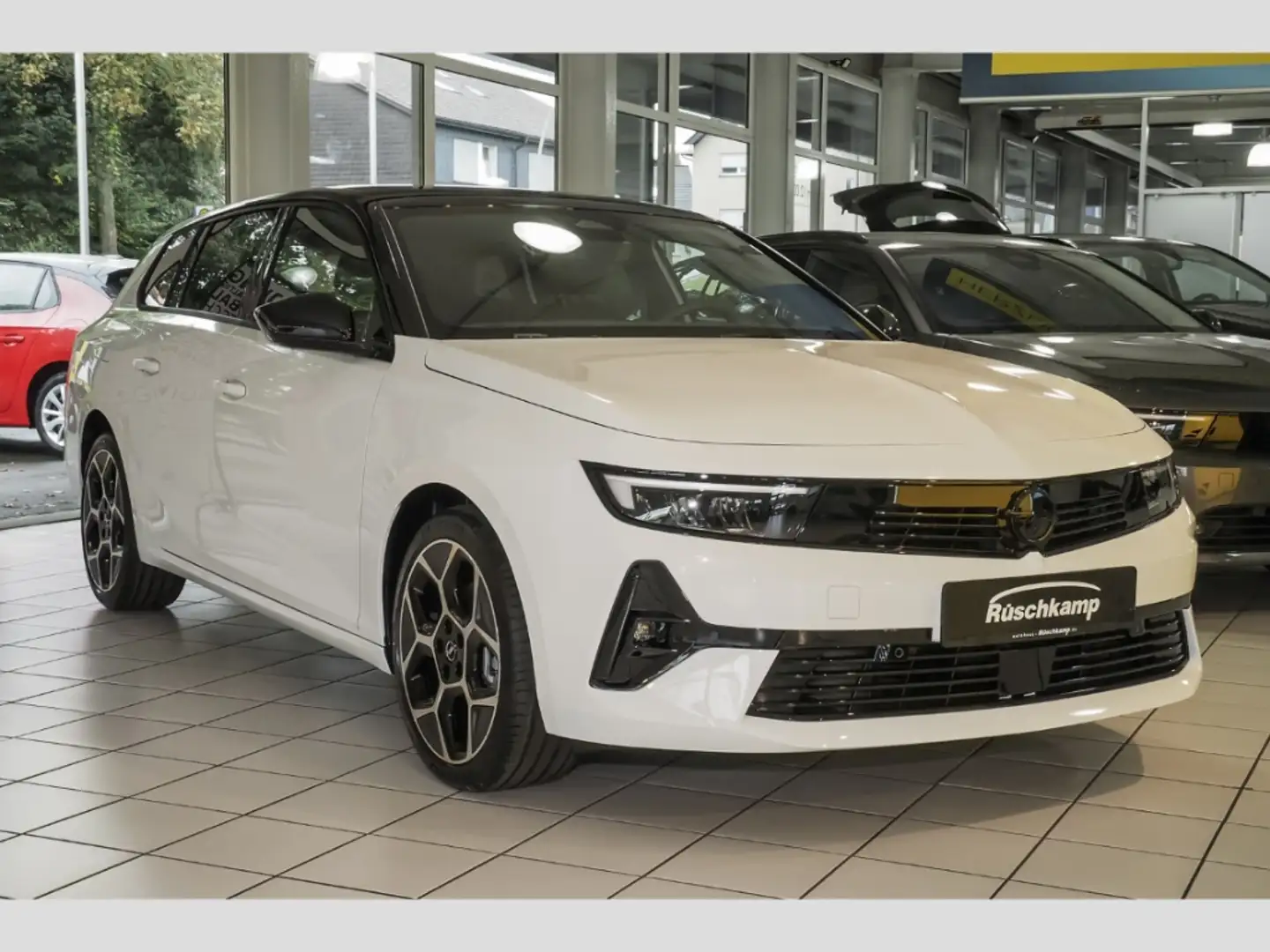 Opel Astra L Sports Tourer GS 1.2 360-Kam Voll-LED Winterpake Bianco - 2