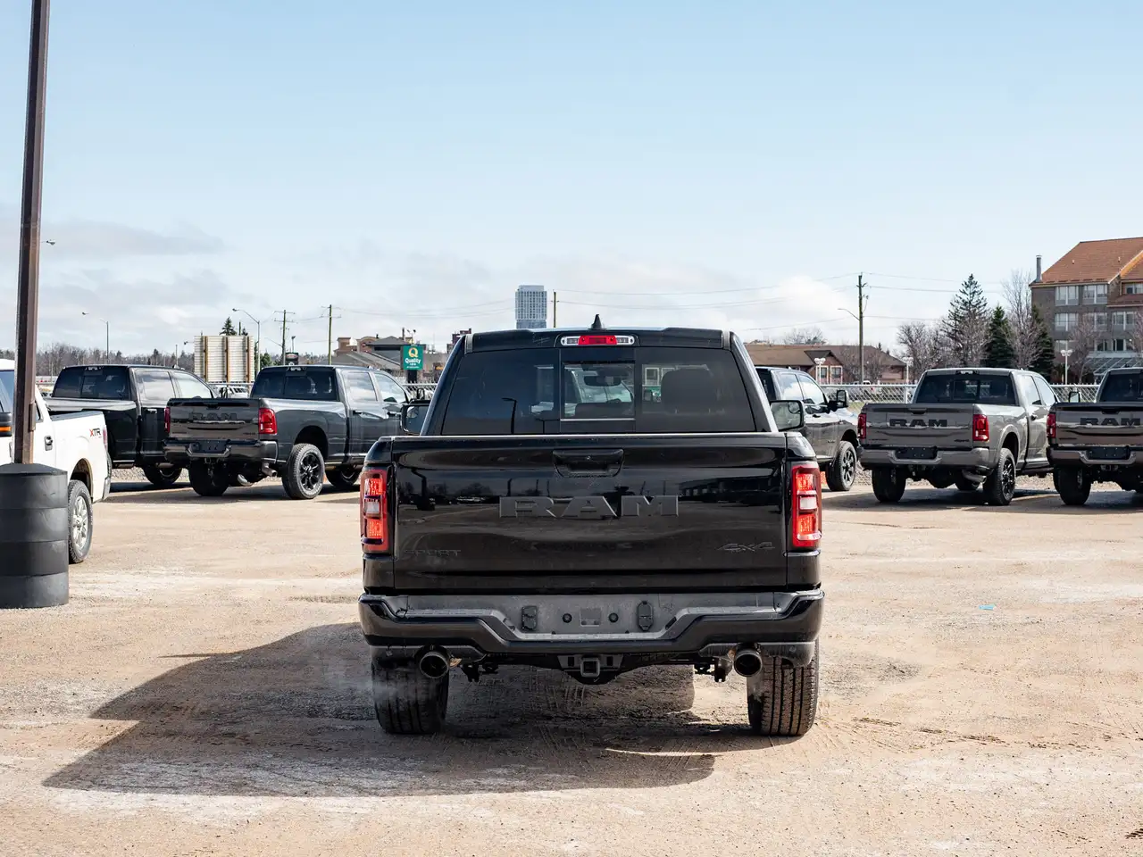 RAM 1500 photo RAM 1500