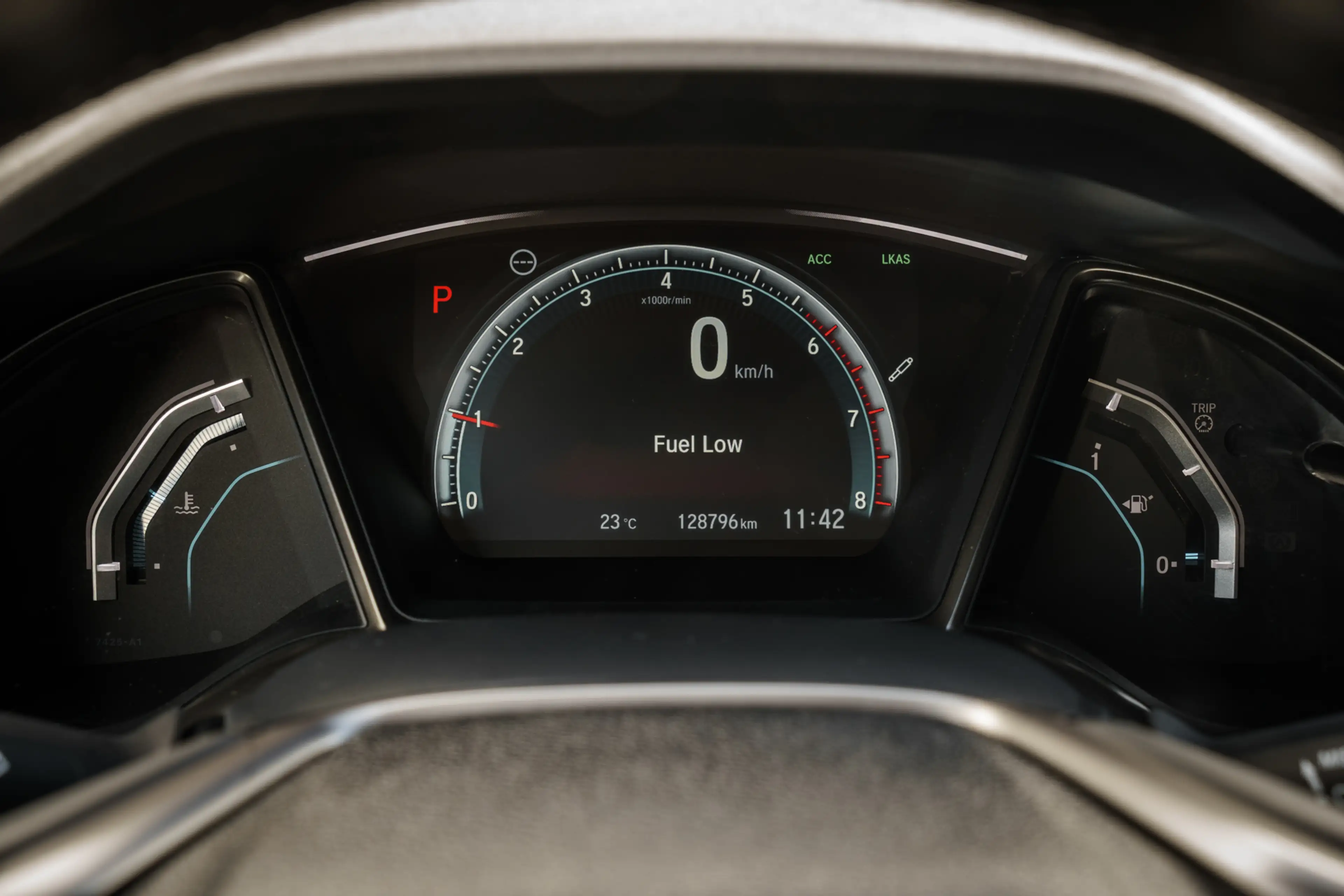 Honda Civic 1.0 i-VTEC Executive | Leder | Panoramadak | Trekh — photo 17