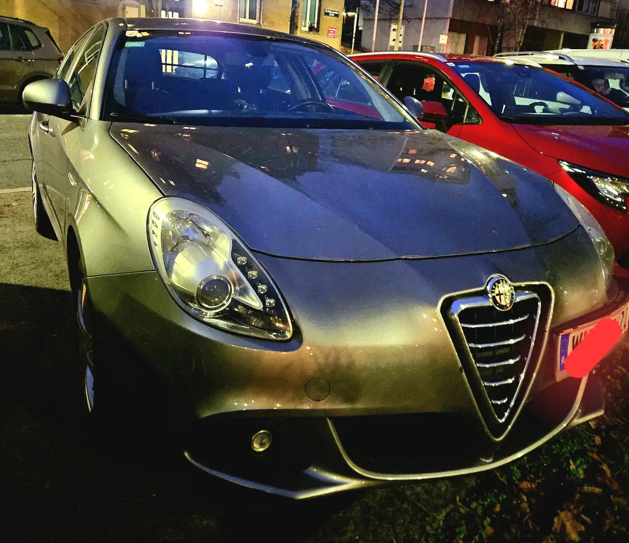 Alfa Romeo Giulietta Giulietta 1,4 TB Distinctive Distinctive Grau - 1