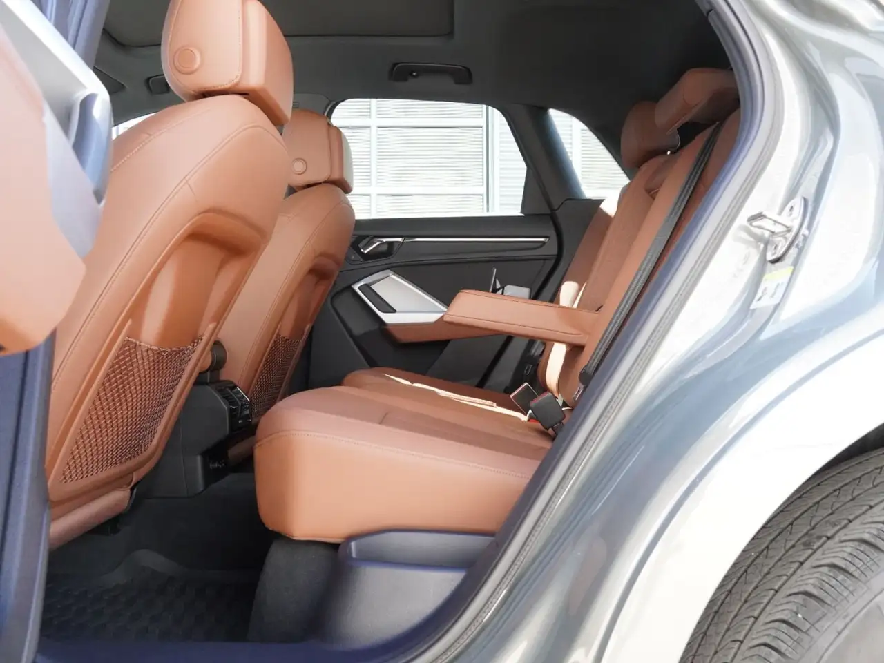 Audi Q3 снимка Audi Q3