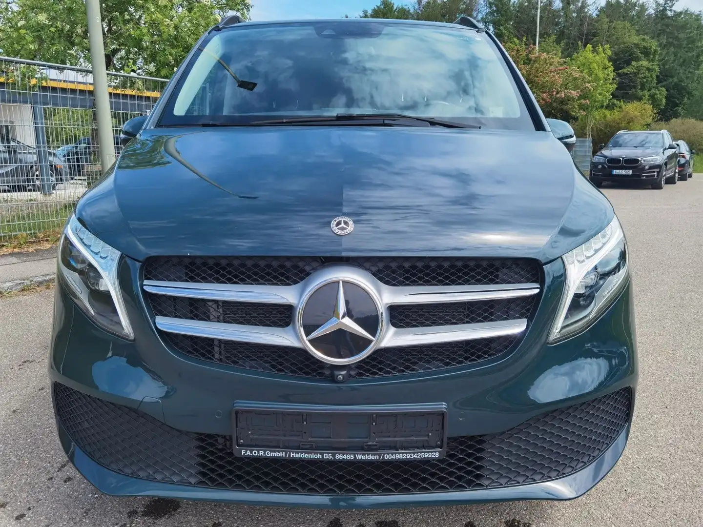 Mercedes-Benz V 250 d AVANTGARDE EDITION 4MATIC lang Зелёный - 2