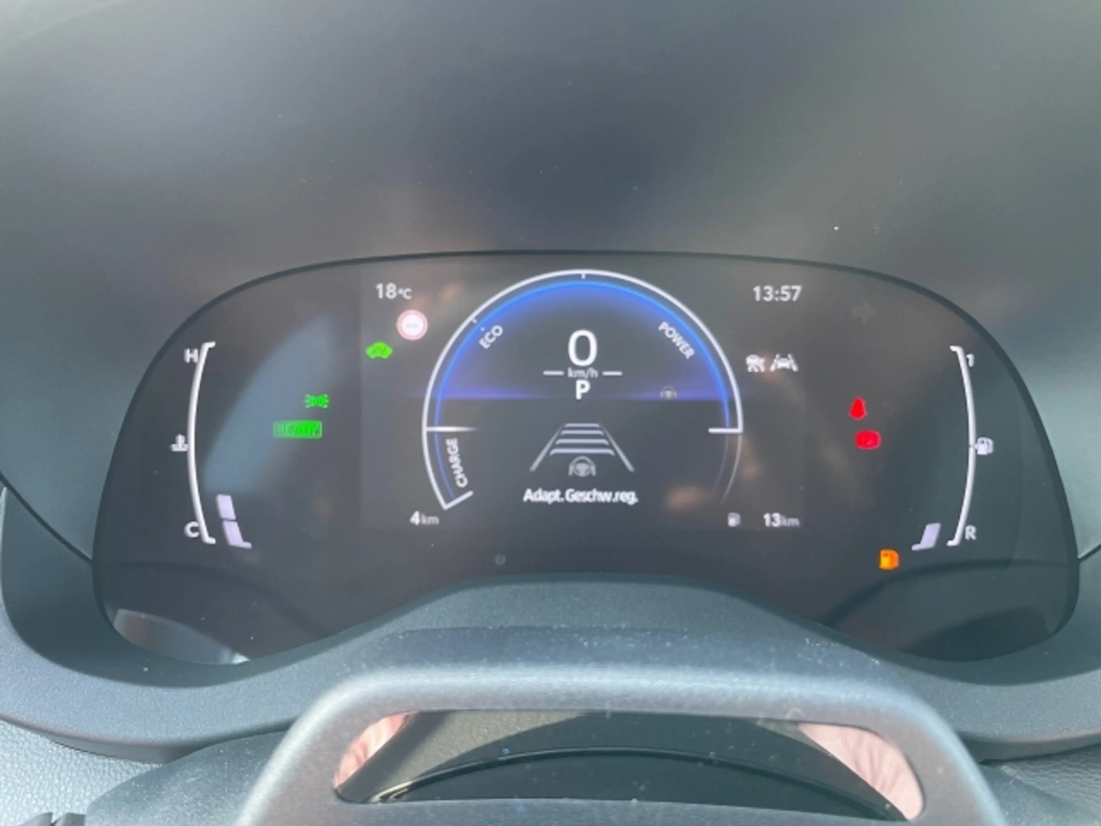 Toyota Yaris Cross Yaris Cross 5-türig Teamplayer 1,5 VVT-i Hybrid CV — photo 5