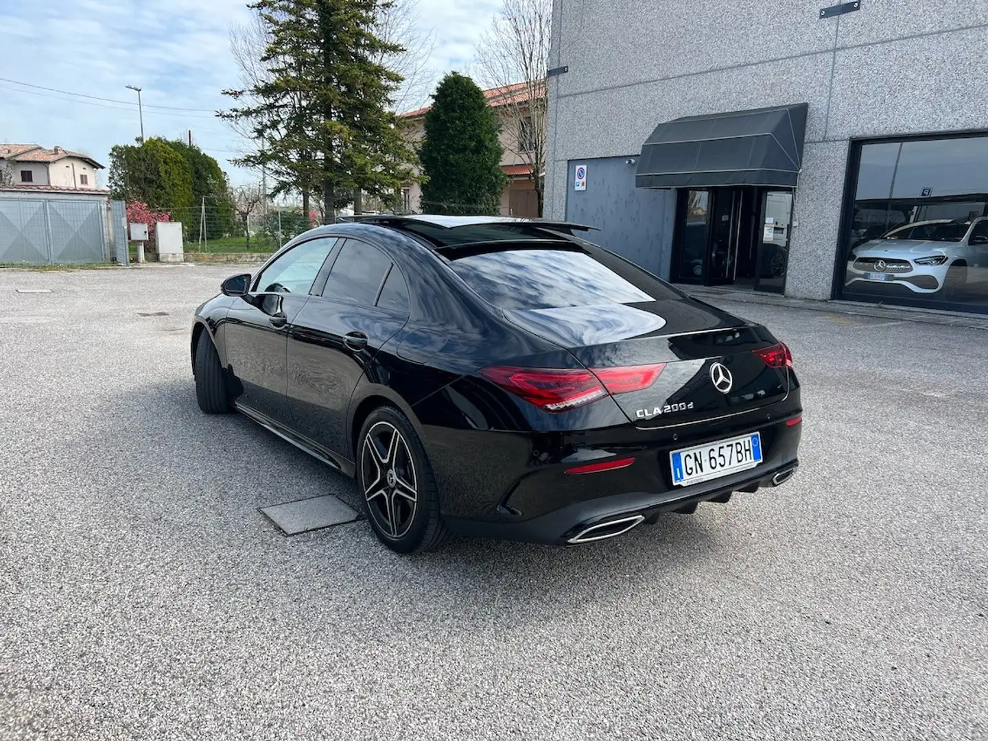 Mercedes-Benz CLA 200 2.0 d 150 CV Premium auto TETTO GAR. MERCEDES Nero - 2