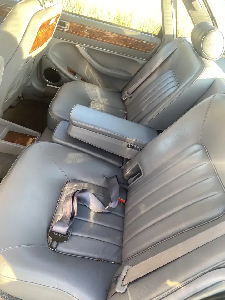 Jaguar XJ40 Daimler, foto 6