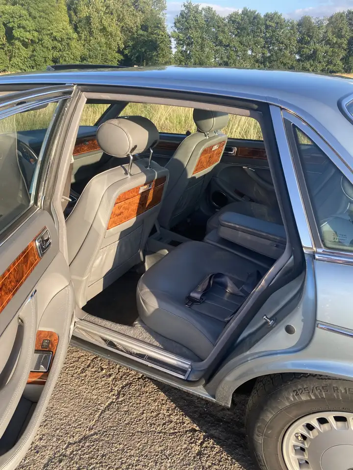 Jaguar XJ40 Daimler, foto 8