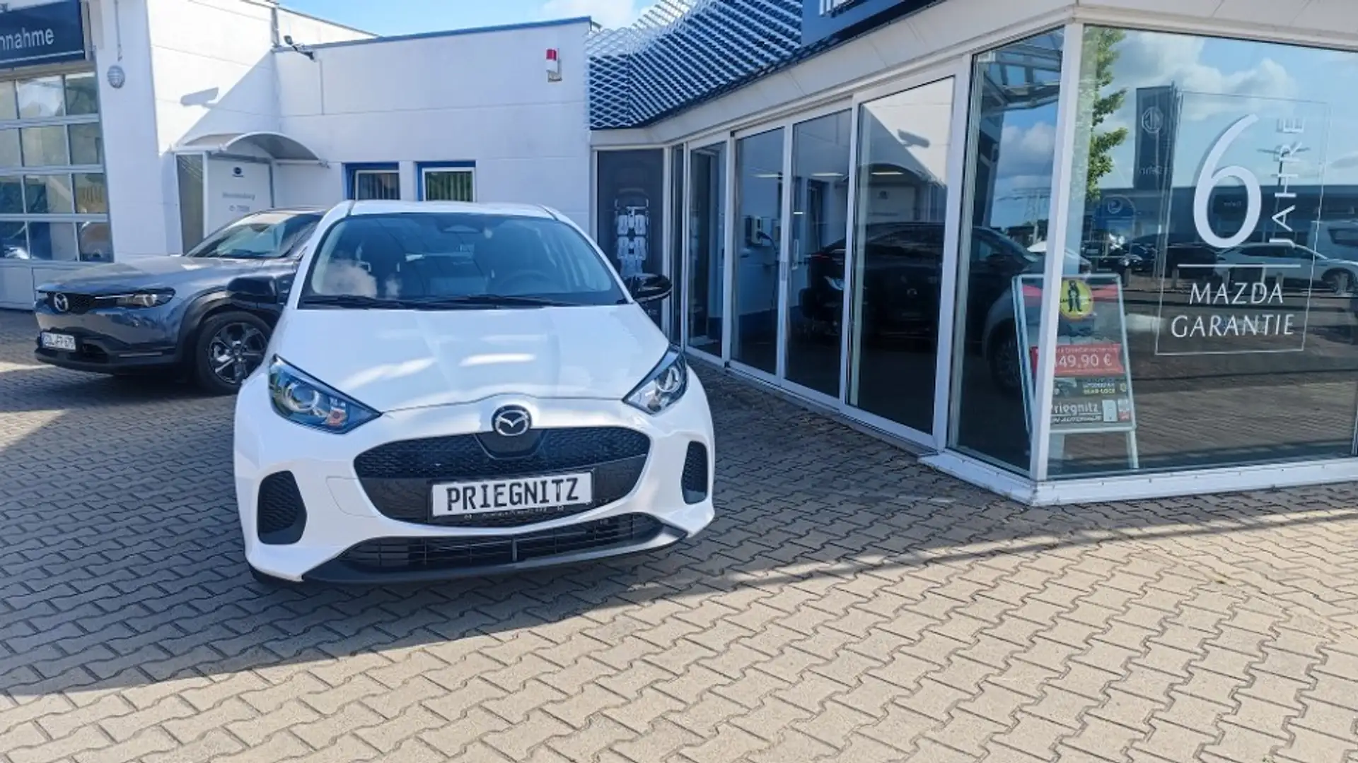 Mazda 2 Hybrid 1.5L Hybrid VVT-i 116 Hybrid, EV-Fahrmodus, Blanc - 1