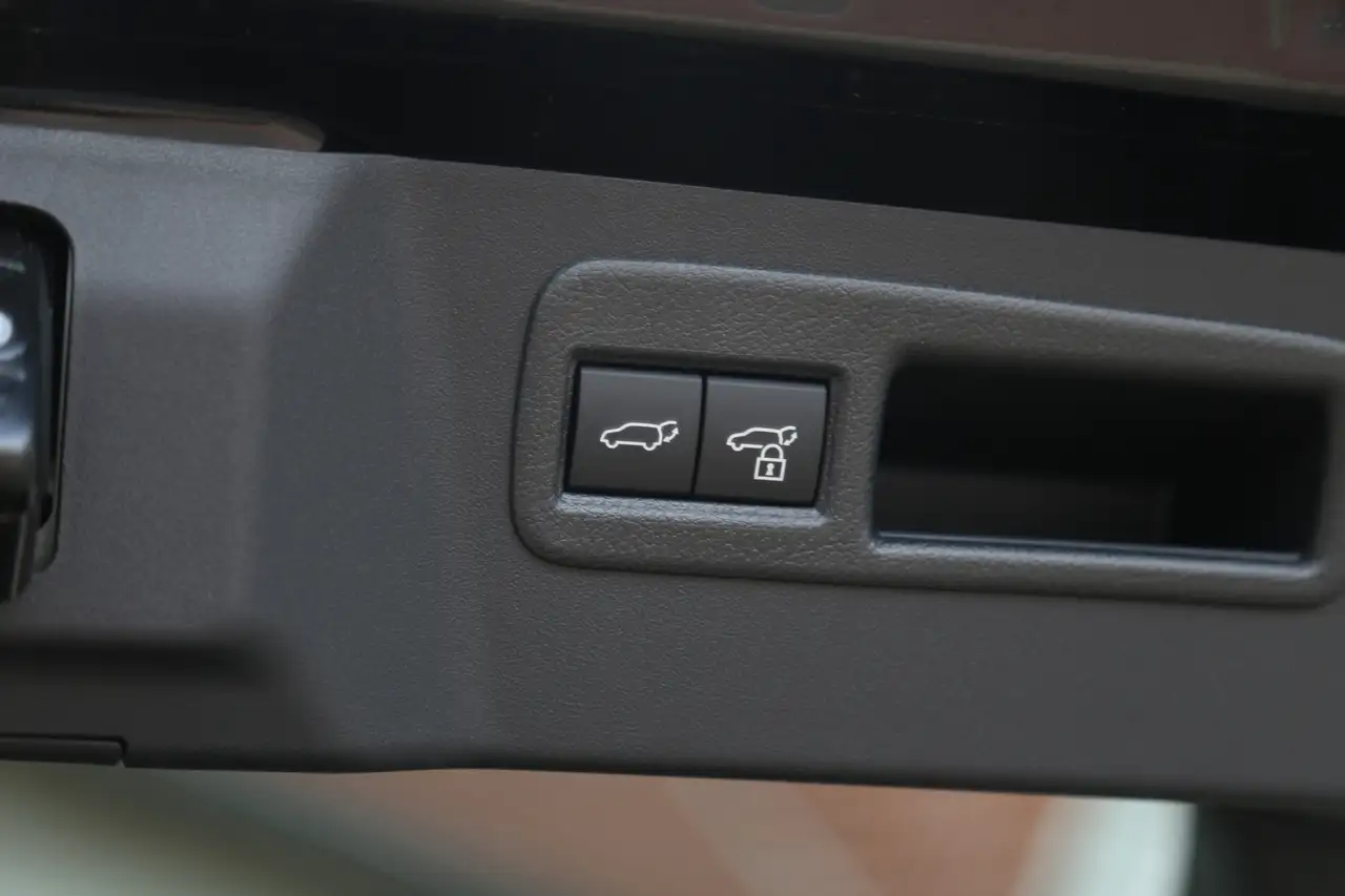 Subaru Uncharted 2E-xcite+ 77 kWh Leer Navi LED ACC 360view HK, миниатюра 21