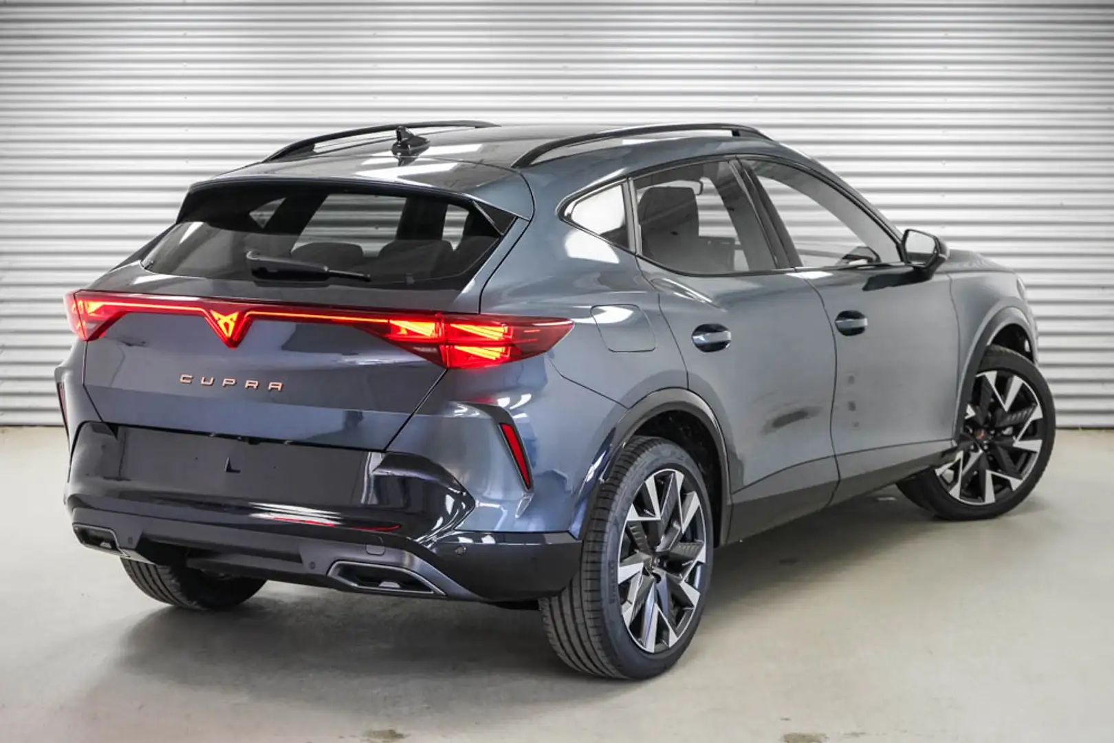 CUPRA Formentor 1,5 eTSI DSG Cupra Grigio - 2