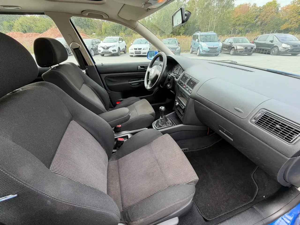 Volkswagen Golf 1.6 *Tüv bis 11/2027*, foto 9