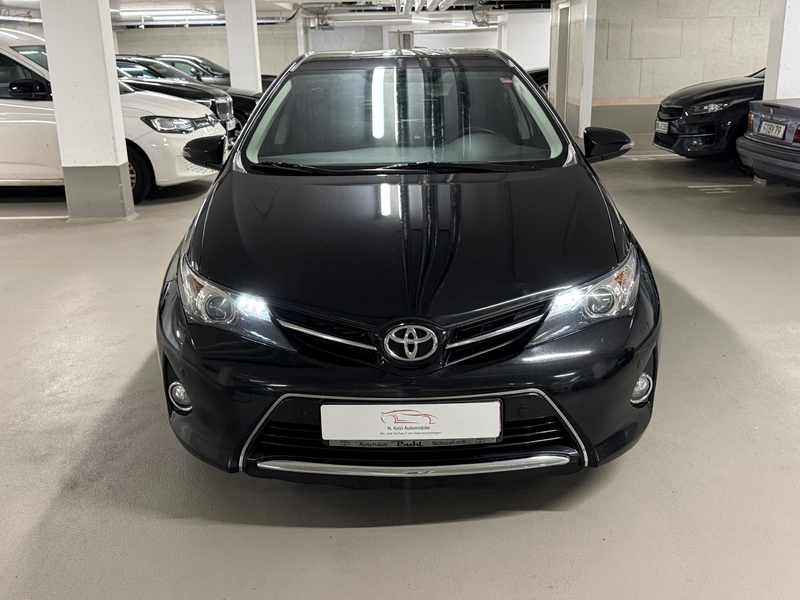 Toyota Auris 2.0 D-4D Edition*Kamera*LMF* — photo 2
