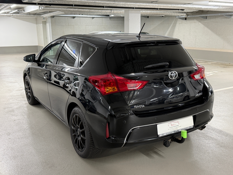 Toyota Auris 2.0 D-4D Edition*Kamera*LMF* — photo 6