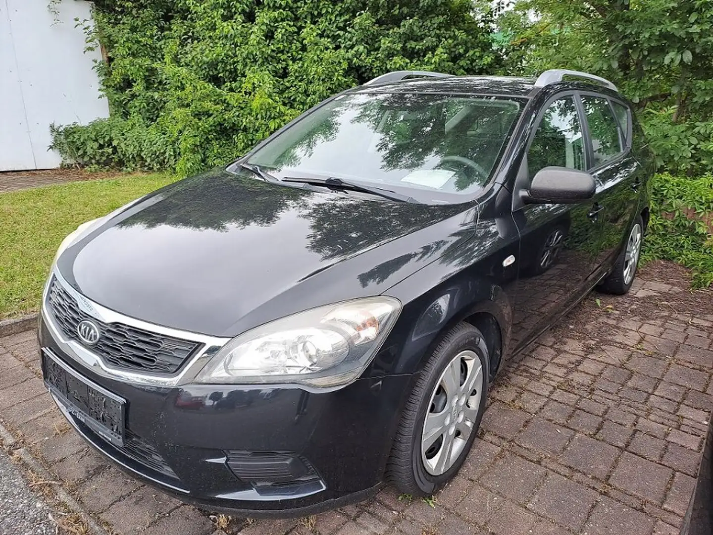 Kia Ceed / cee'd cee'd 1,6 CRDi Cool DPF ISG Schwarz - 1