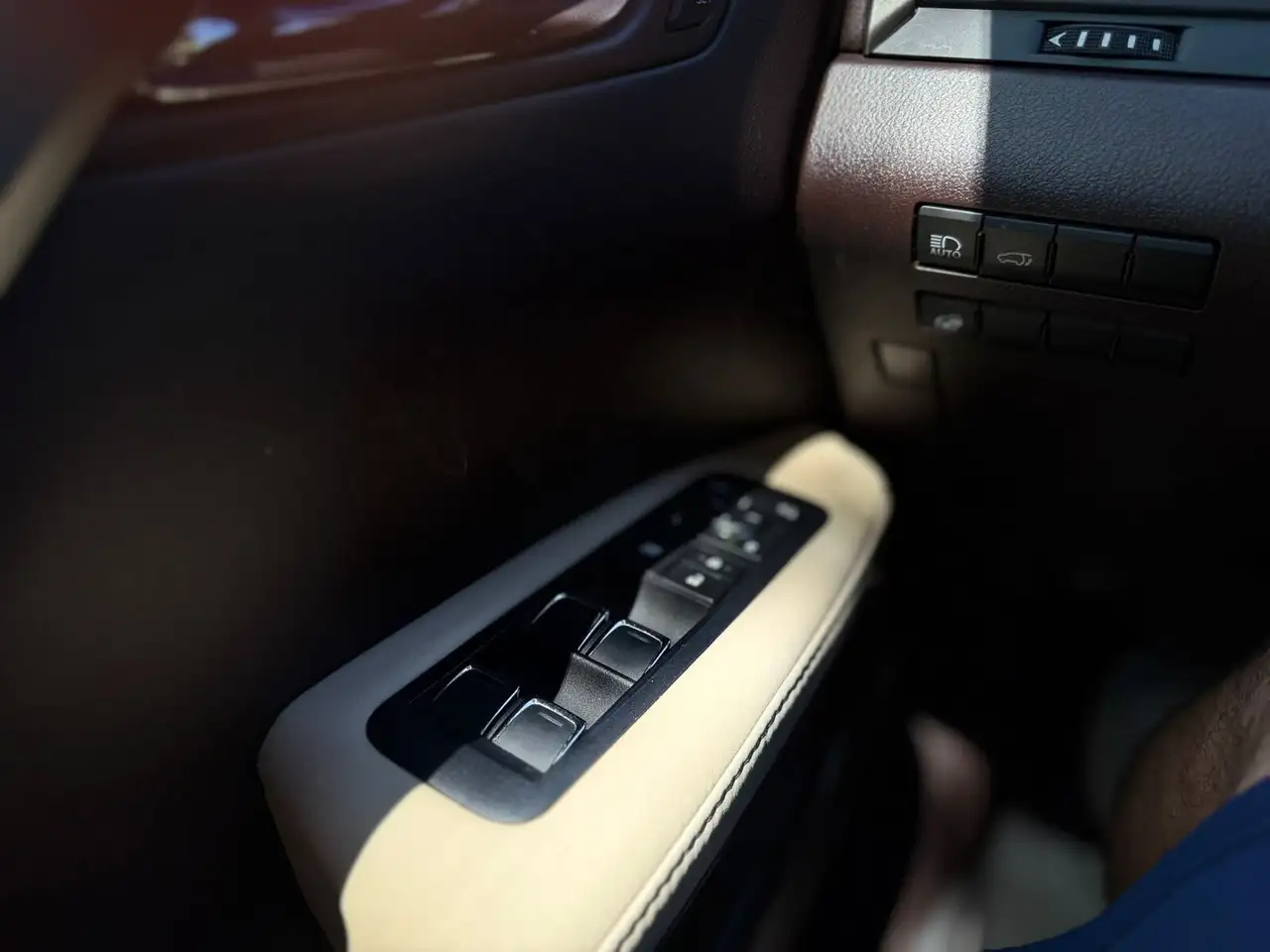 Lexus RX fotografie Lexus RX