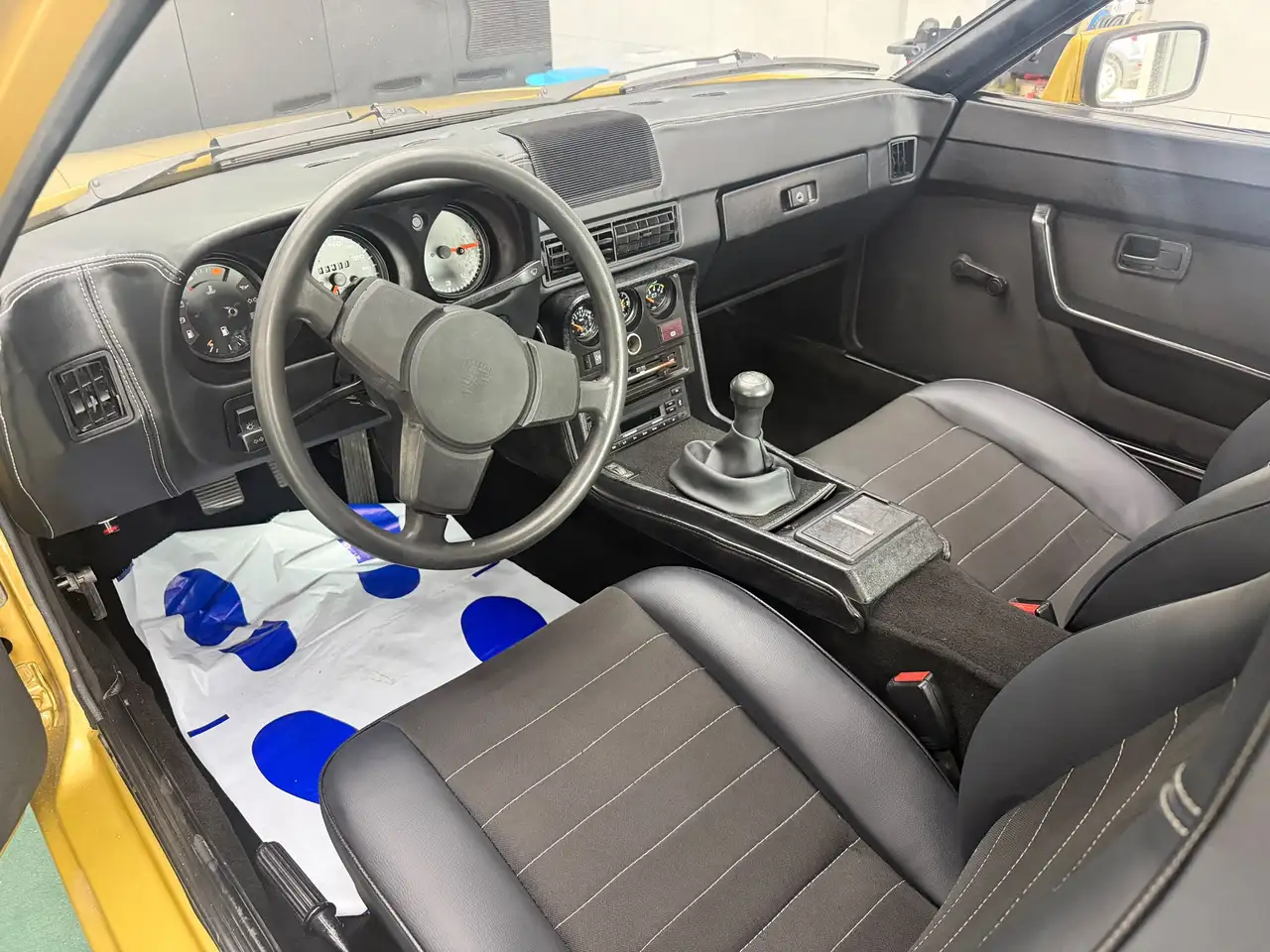 Porsche 924 2.0 Coupé, foto 5