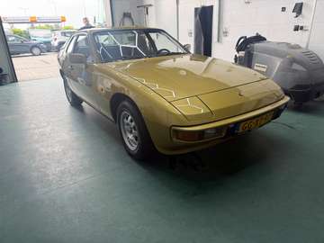 924 2.0 Coupé