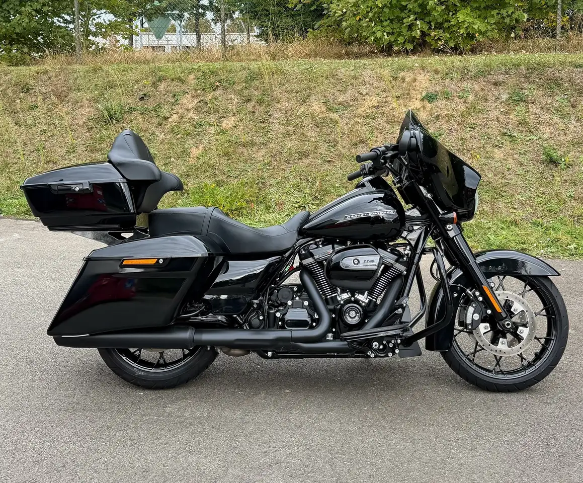 Harley-Davidson Street Glide