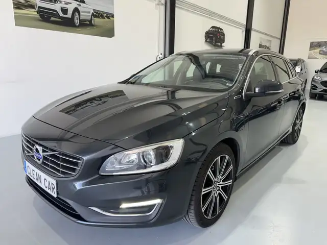 Volvo V60 D6 Plug-in Hybrid AWD Aut.